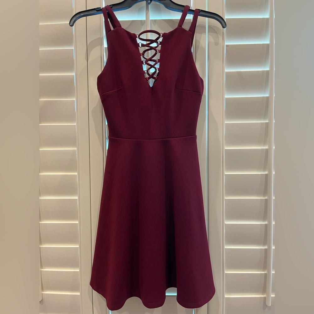B Darlin Red Sleeveless V-Neck A-Line Dress